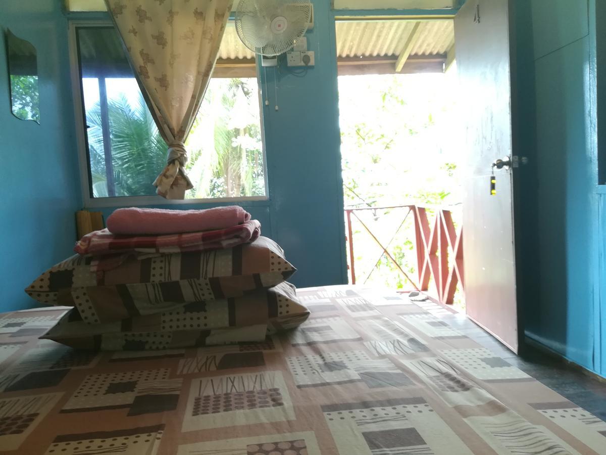 Simukut Place Bed and Breakfast Kampong Pasir Sanang Burong Exterior foto